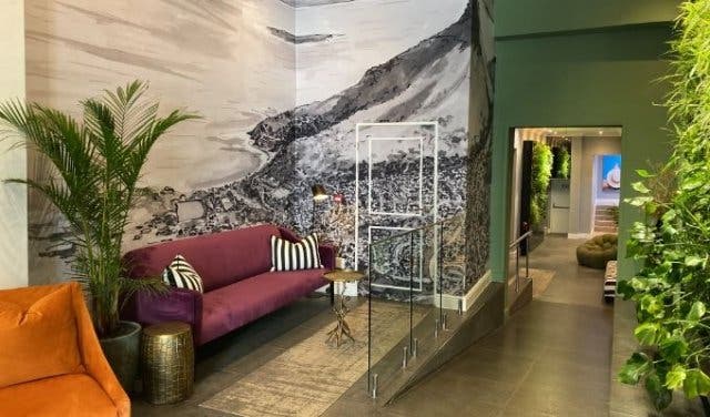 Cloud 9 Boutique Hotel’s Central Kloof Nek Location Makes it an Ideal Base for Sightseeing in Cape Town