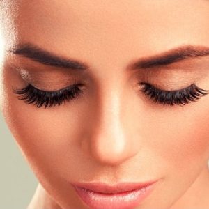 Luxuria Beauty Bar | Volume eyelash extensions for 1