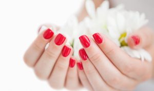 Amanee | Deluxe Manicure with Gel for One