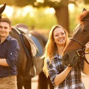 Heavenly Stables | 1-Hour scenic trail horse ride for 2