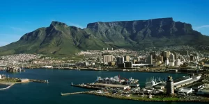 Top 10 Must-Visit Tourist Attractions in Cape Town