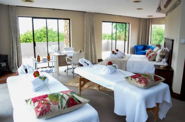 Care on Location | Luxury Half day Spa package for 1 Incl a Light Lunch and Bubbly