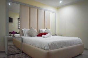 Melrose Hideout BnB | Luxury1 Night Stay For 2 Incl Full body Massage and Breakfast