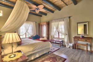 Orange Grove Farm | Stunning 6 Sleeper Cottage In The Mountains With A Private Pool