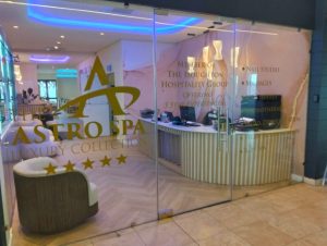 Astro Spa | 120min Astro Luxury Manucure & Pedicure for 1 Incl A Glass of MCC