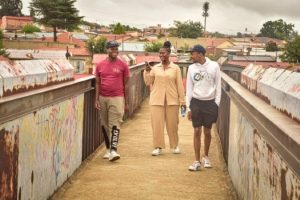 Book Ibhoni | Soweto Graffiti Art Walking Tour Including Sip & Paint and Drinks