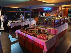 Liquid Lounge | A 2-hour Cruise & 3-Course Meal for 3